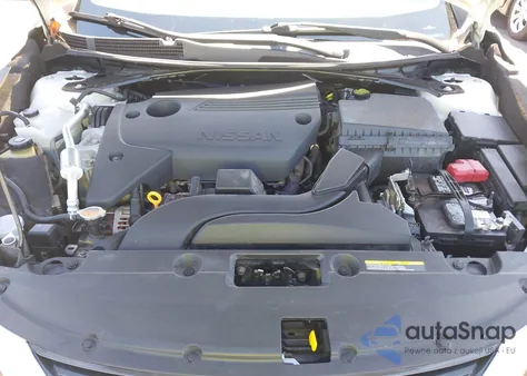 2018 Nissan Altima 2.5 Sr из США, поврежденный, VIN 1N4AL3AP7JC476809